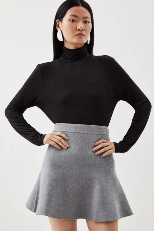 Compact Wool Look Knit Flippy Mini Skirt