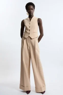 Essential Tailored Wide Leg Pants