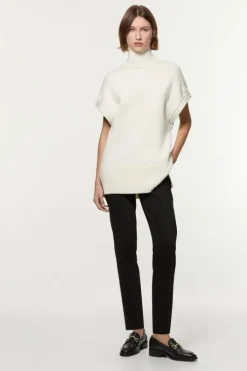 Petite Tailored Pintuck Straight Leg Pants