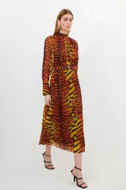 Petite Wild Tiger Printed Georgette Woven Midi Dress