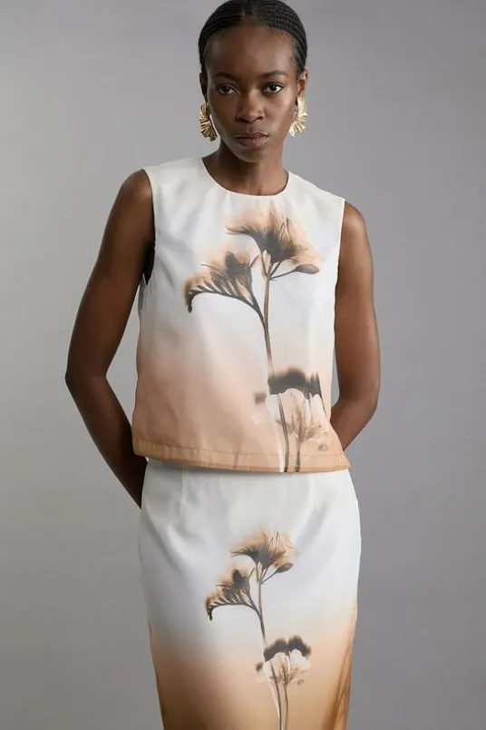 Placed Floral Organdie Woven Shell Top