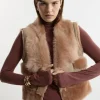 Shearling Sleeveless Collared Jacket