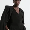 Tailored Crepe Essential Sleeveless Longline Top