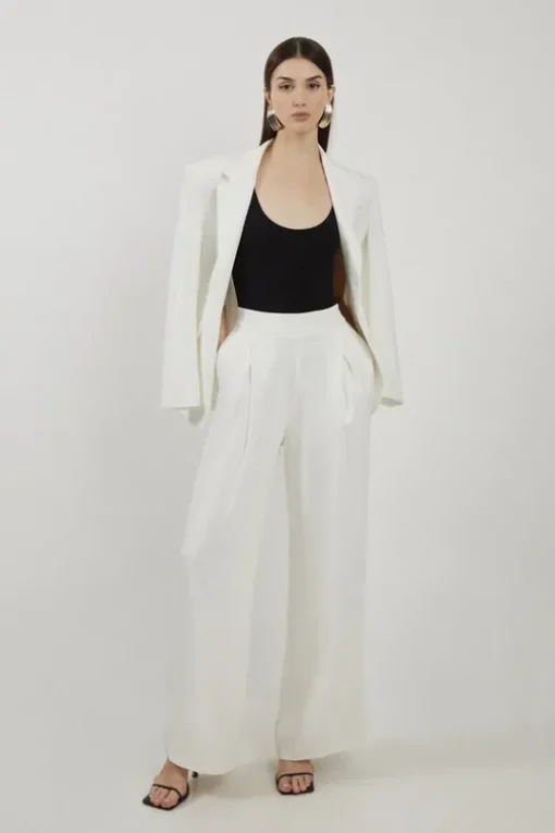 Tailored Pleated Wide Leg Pants