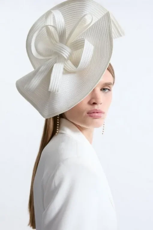 Wavy Loop Fascinator