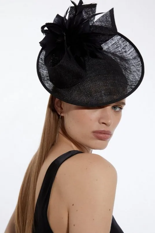 Asymmetric Disk Fascinator With Feather Detail