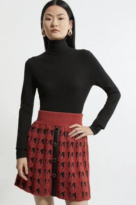 Boucle Knit Dogtooth Jacquard Pu Trim Skater Skirt