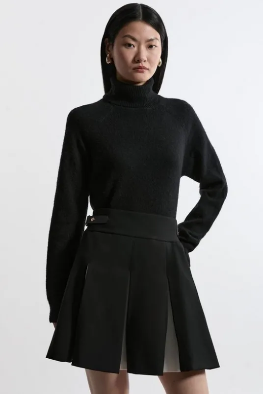 Compact Stretch Color Block Pleated Tailored Mini Skirt