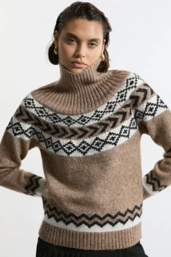 Fairisle Pattern Crew Neck Sweater