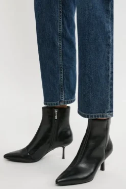 Leather Heeled Ankle Boot