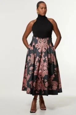 Plus Size Jacquard Woven Floral Maxi Skirt