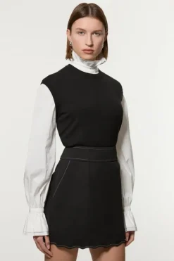 Scallop Trim Woven Crepe Skirt