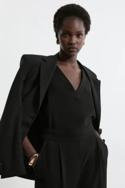 Tailored Crepe Essential Sleeveless Longline Top