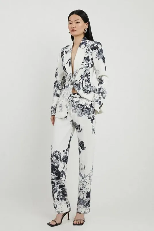 Tailored Crepe Printed Mono Floral Set