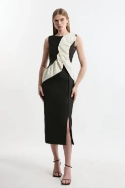 Textured Tailored Contrast Taffeta Ruffle Maxi Dress