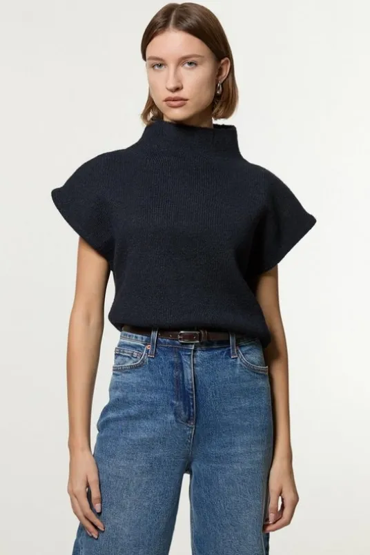 Wool Blend Cosy Knit Sleeveless Tank Top